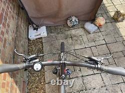 18 Medium Dawes Discovery Sport 5 Hybrid/Mountain Bike- Can Deliver