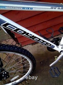 Coyote Everglade Gents Mountain Bike 24 Speed Cycling