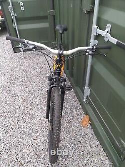 Full Suspension Mountain Bike Nearly New, Also some upgrades added