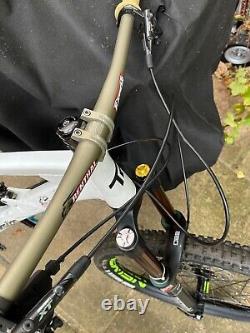 Full suspension Transition Mountain/Enduro bike Medium 27.5'' -Heavily upgraded