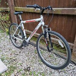 Salcano Mountaineer 3.0 Mountain Bike Great Working Order See Our Other Bikes