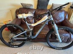 Scott Ransom 930 2023 Full Suspension Mountain Bike Cool Raw Alloy. Size Large