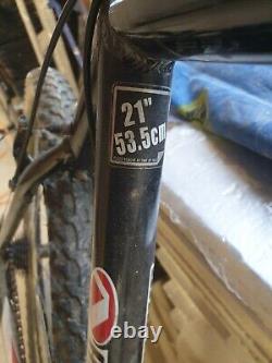 Trek 3500 Mountain bike 21inch alloy frame good overall condition